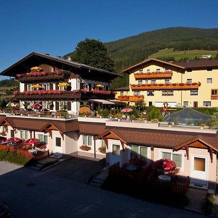 Familiengaestehaus Ingrid Sankt Martin am Tennengebirge Exterior photo